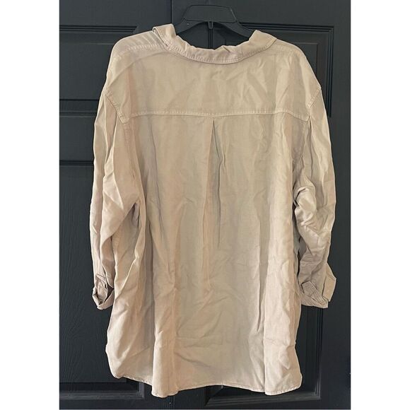 DKNY Women's Plus Garment Dye Classic Roll Tab Sleeve Button Front Shirt - Picture 4 of 5